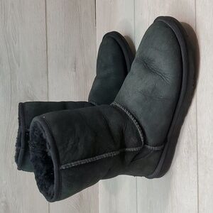 Ugg Australia Women 5825 Suede boots shoes sz 9